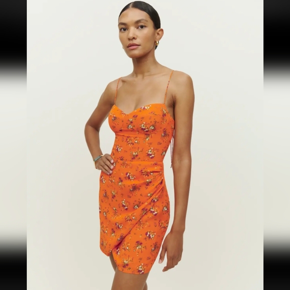 Reformation Dresses & Skirts - Reformation Saoirse floral mini dress size 6/8